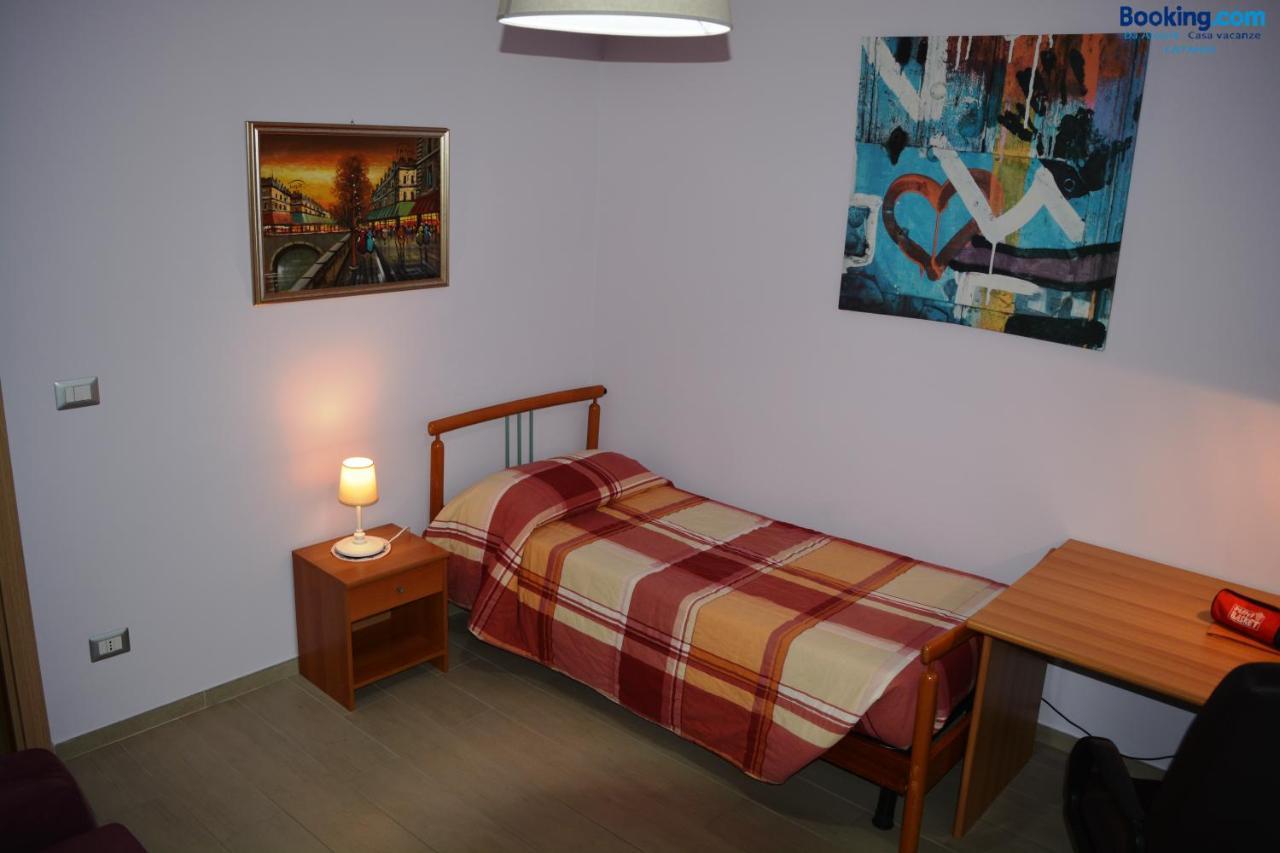 Da Aloisia - Casa Vacanze คาตาเนีย ภายนอก รูปภาพ